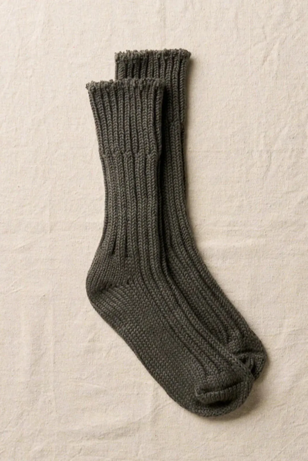 7-5023 Organic Cotton Low Gauge Socks Natural Black