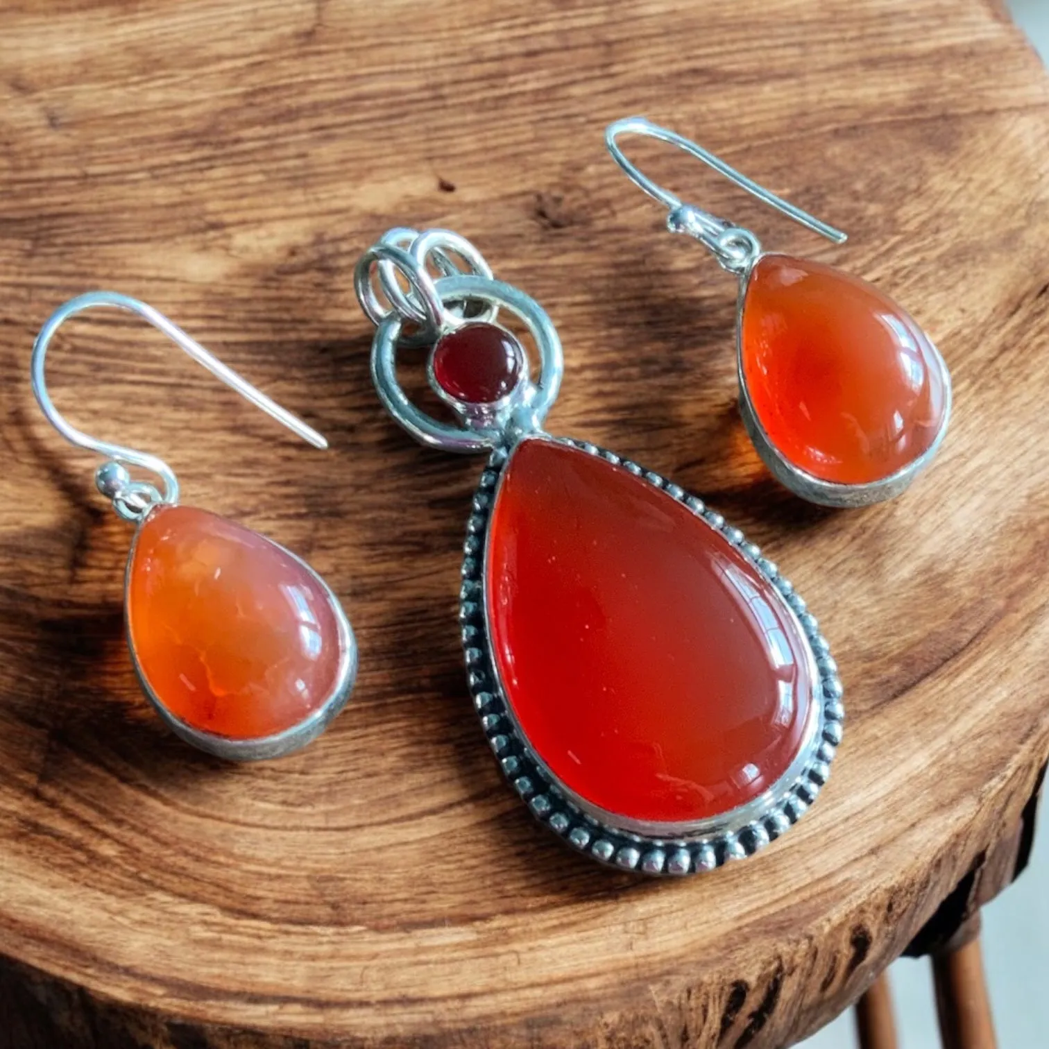 Carnelian Solid 925 Sterling Silver Pendant Earrings Set