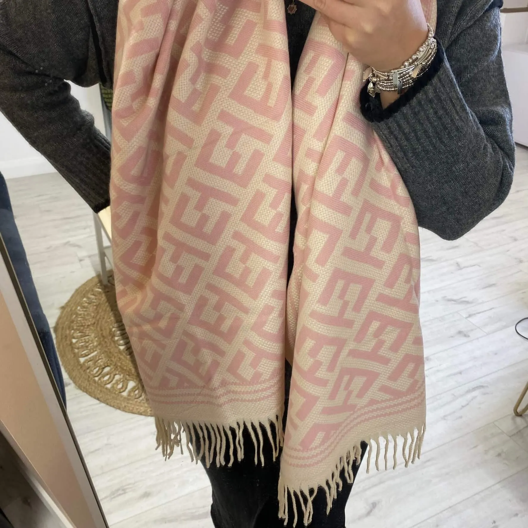 Efie Scarf - Pink Cream