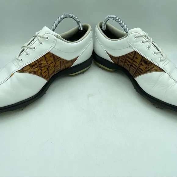 Footjoy DRYJOYS Men's 9 Croc Golf Cleats SoftSpikes 53570 White Leather OptiFlex