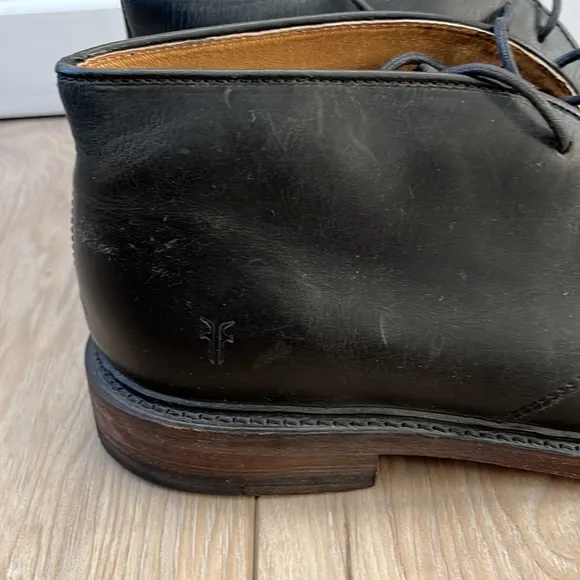 Frye Men’s Black Leather James Chukka Classic Boot Size 10D