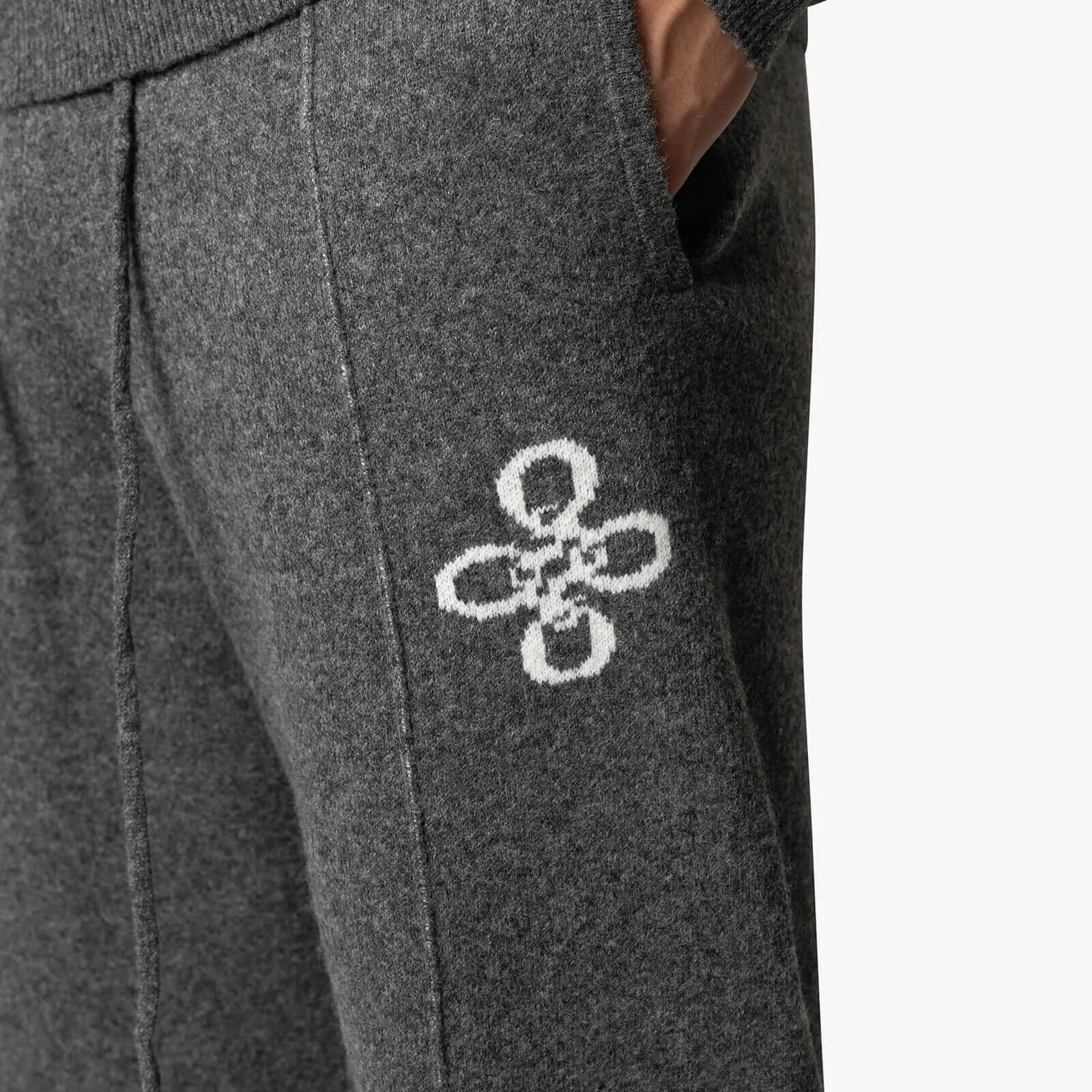 INSIGNIA KNITTED SET | DARK GREY MELEE