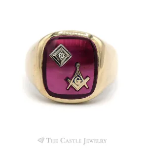 Men's Square & Compass Masonic Ring with Diamond Accent in 10k Yellow Gold