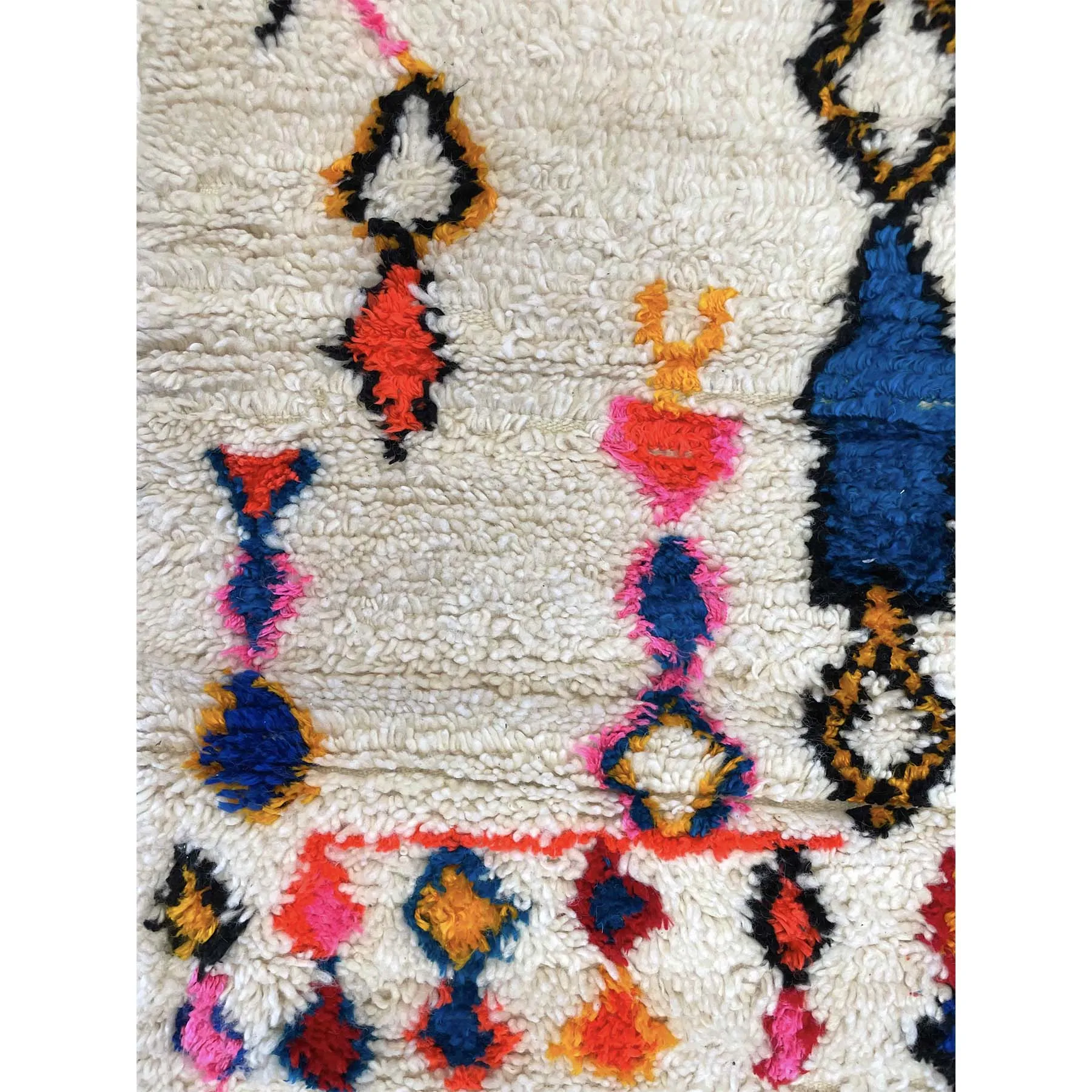 No. 685  | 3' 1" x 4' 11"