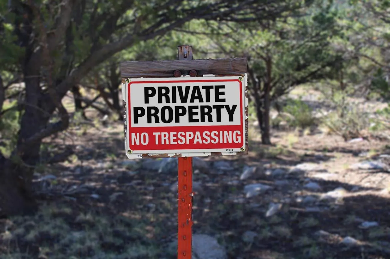 No Trespassing Signs Large Private Property Metal 10x14 Inch Rust Free Aluminum,UV Ink Printing,Durable/Weatherproof Up to 7 Years Outdoor for Home (4-Pack)