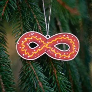 Philly pretzel Christmas ornament, soft pretzel holiday ornament, infinity pretzel tree ornament, wooden christmas ornament