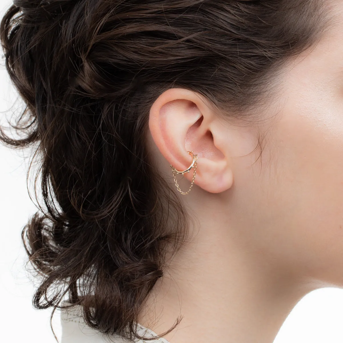 SEA ANEMONE Chain Ear Cuff