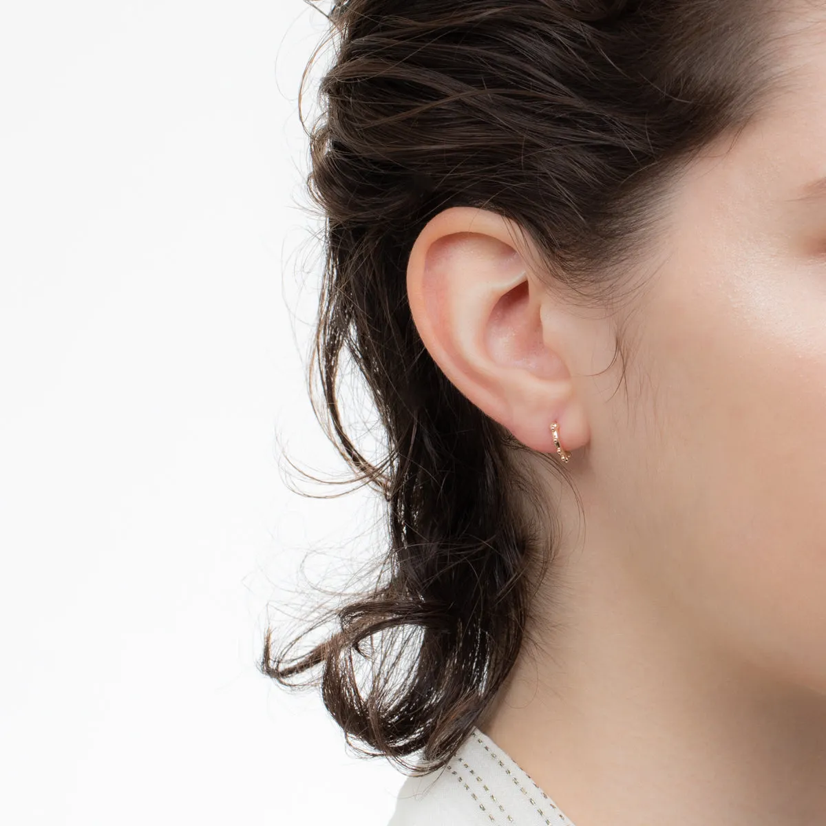 SEA ANEMONE Pearl Huggie Hoop Earring Extra Small size