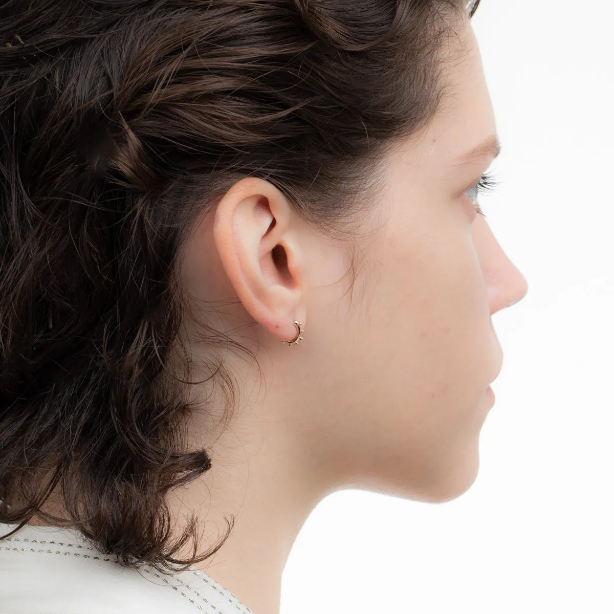 SEA ANEMONE Pearl Huggie Hoop Earring Extra Small size