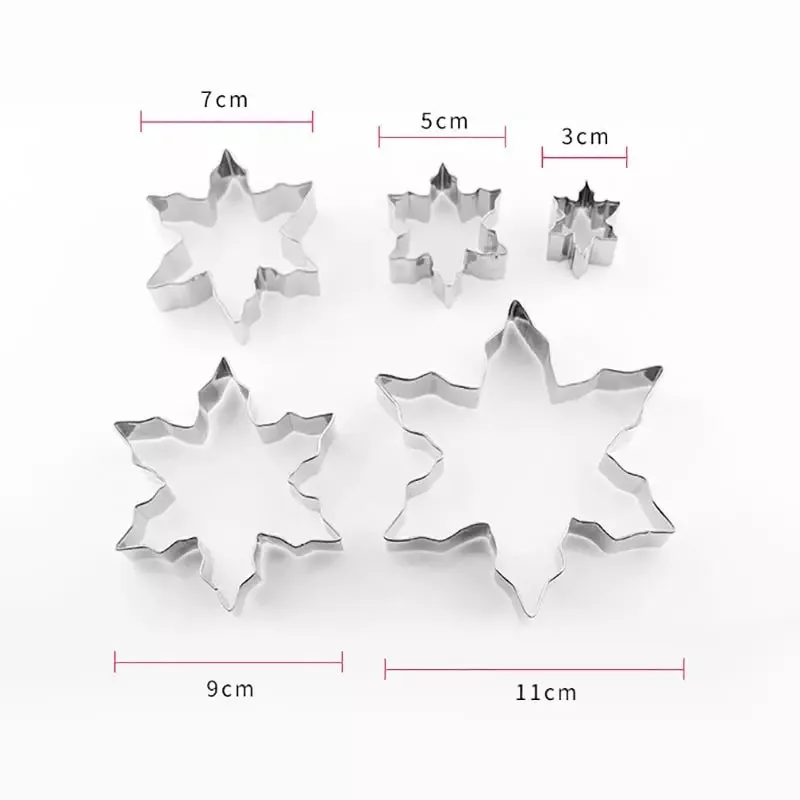 SNOWFLAKES COOKIE CUTTERS SET 5PCS