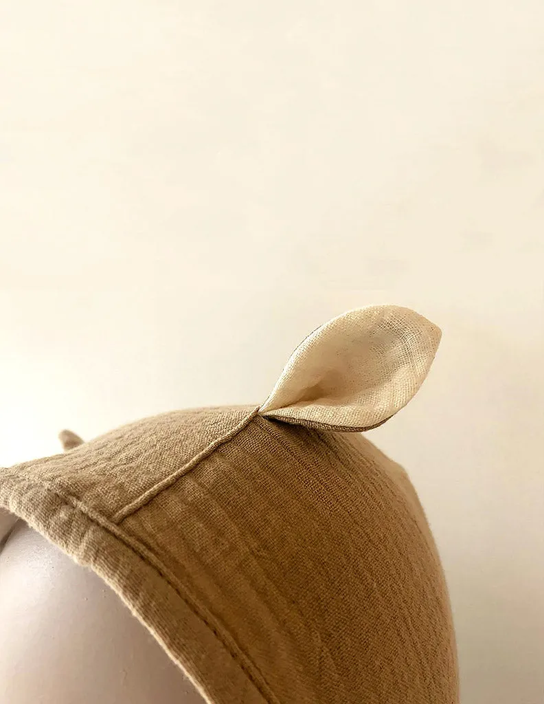 Squirrel Bonnet