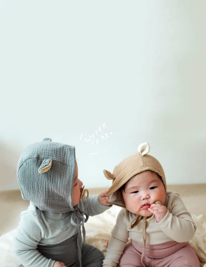Squirrel Bonnet