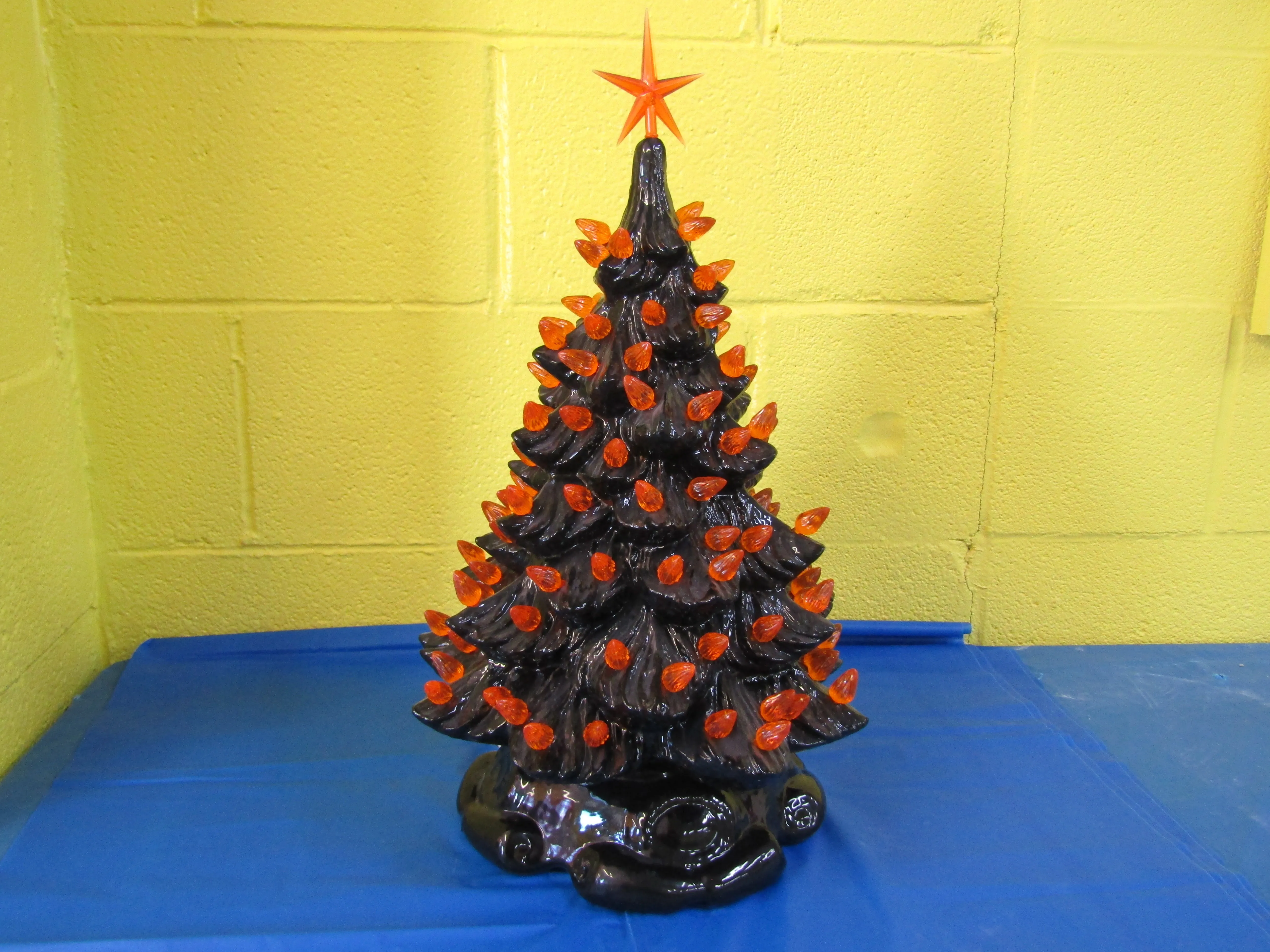 Tree - 18" Fraser Fir, Themed, Kit